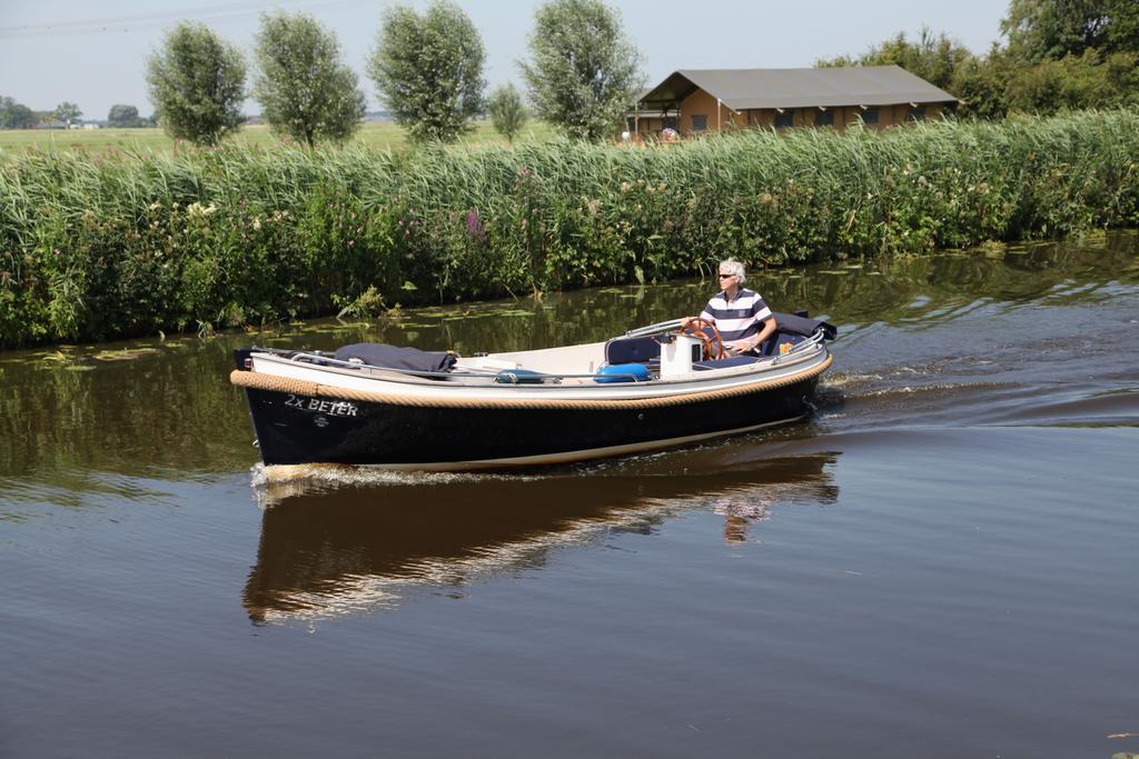 Aan het Diepje Lettelbert Buitenkant foto